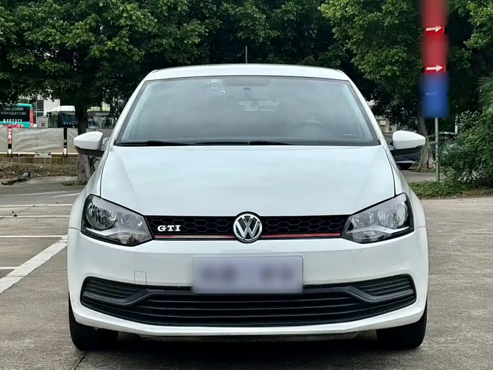 Volkswagen Polo 2018 1.5L Auto Safe Drive фото 6
