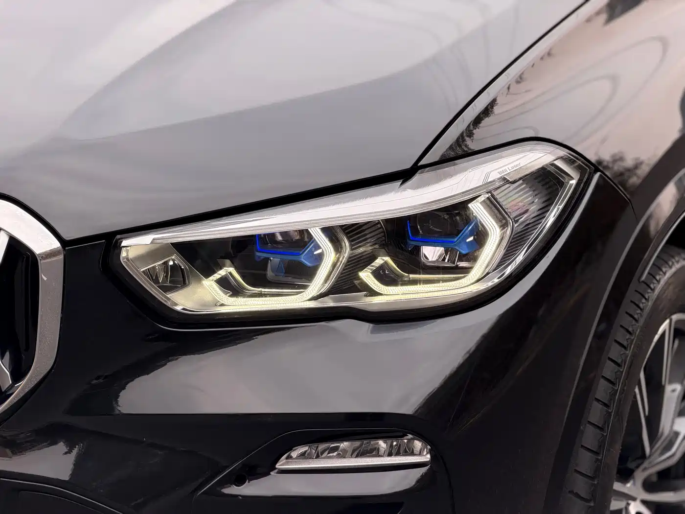 BMW X5 (Import) 2021 xDrive40i M Sport Package фото 12