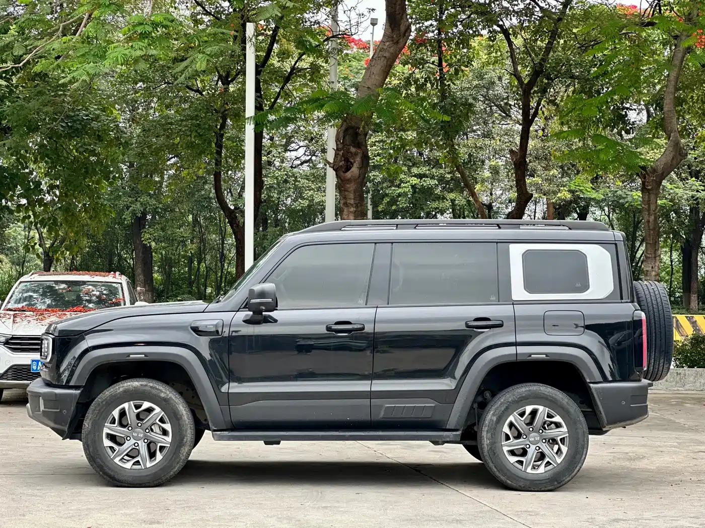 BAIC ORV Beijing Offroad BJ40 2024 2.0T New Urban Hunter Edition Knight фото 5