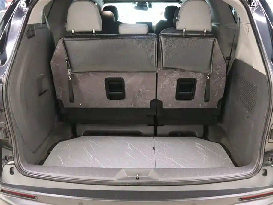 Toyota Granvia 2023 2.5L Hybrid Comfort Edition фото 23