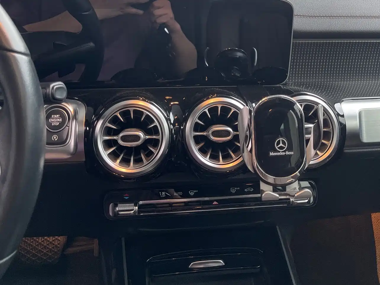 Mercedes-Benz GLB 2020 GLB 200 Dynamic фото 18