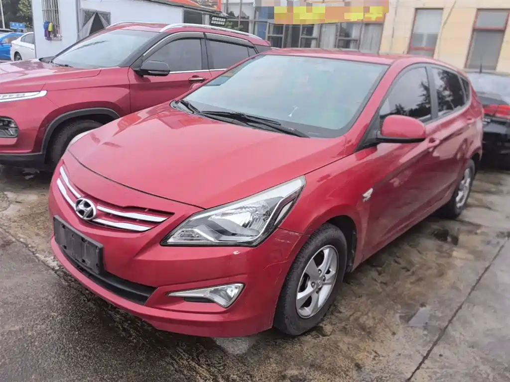 Hyundai Reina 2014 1.4L Manual GLX