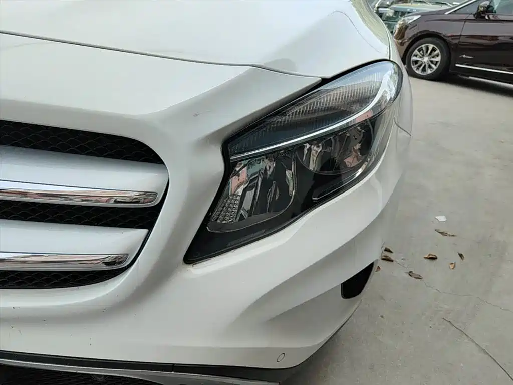 Mercedes-Benz GLA 2015 GLA 200 Dynamic фото 24