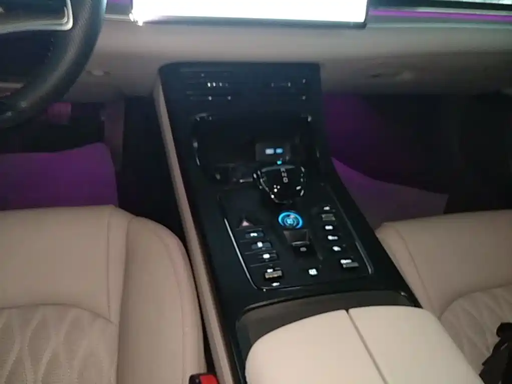 BYD Han 2025 DM-i 125KM Premium фото 14