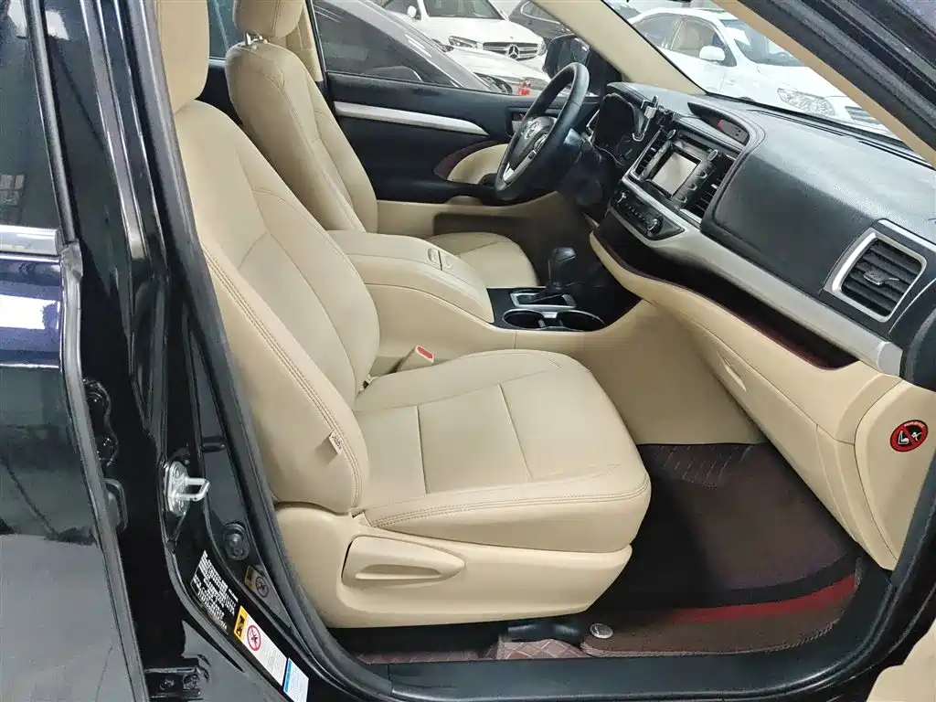 Toyota Highlander 2017 2.0T 4WD Elite 7-Seater фото 20