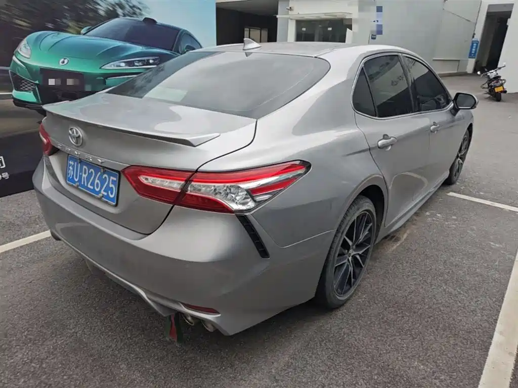 Toyota Camry 2021 2.5S Feng Shang Edition фото 12