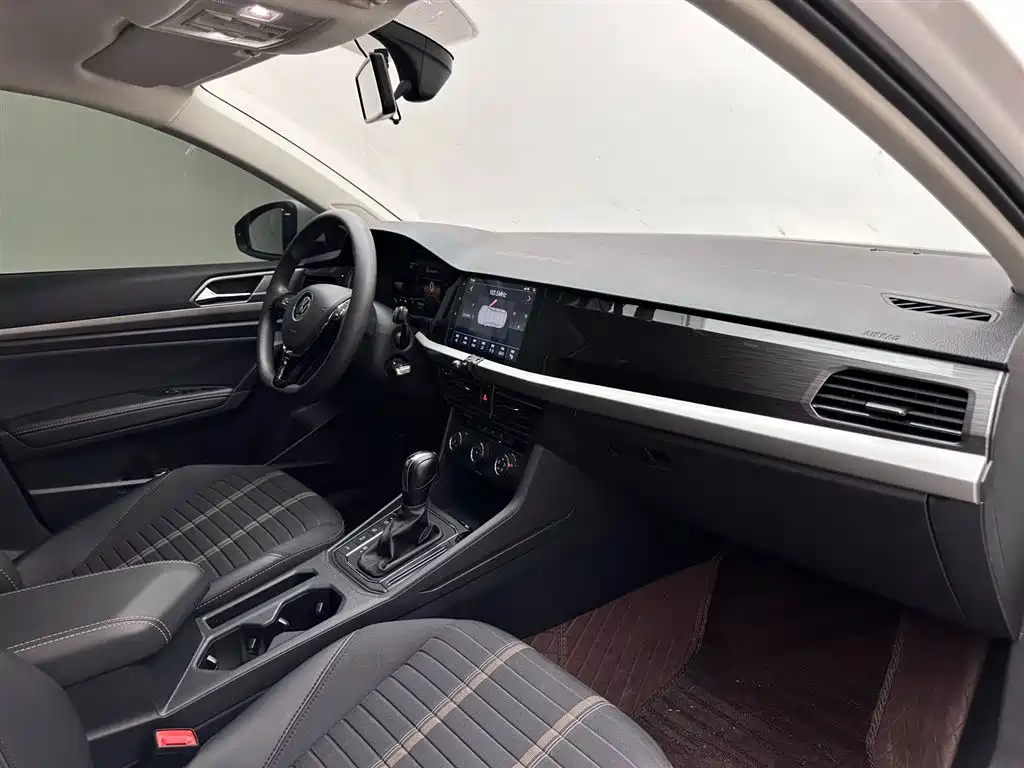Volkswagen Lavida 2022 280TSI DSG Comfort Edition фото 11