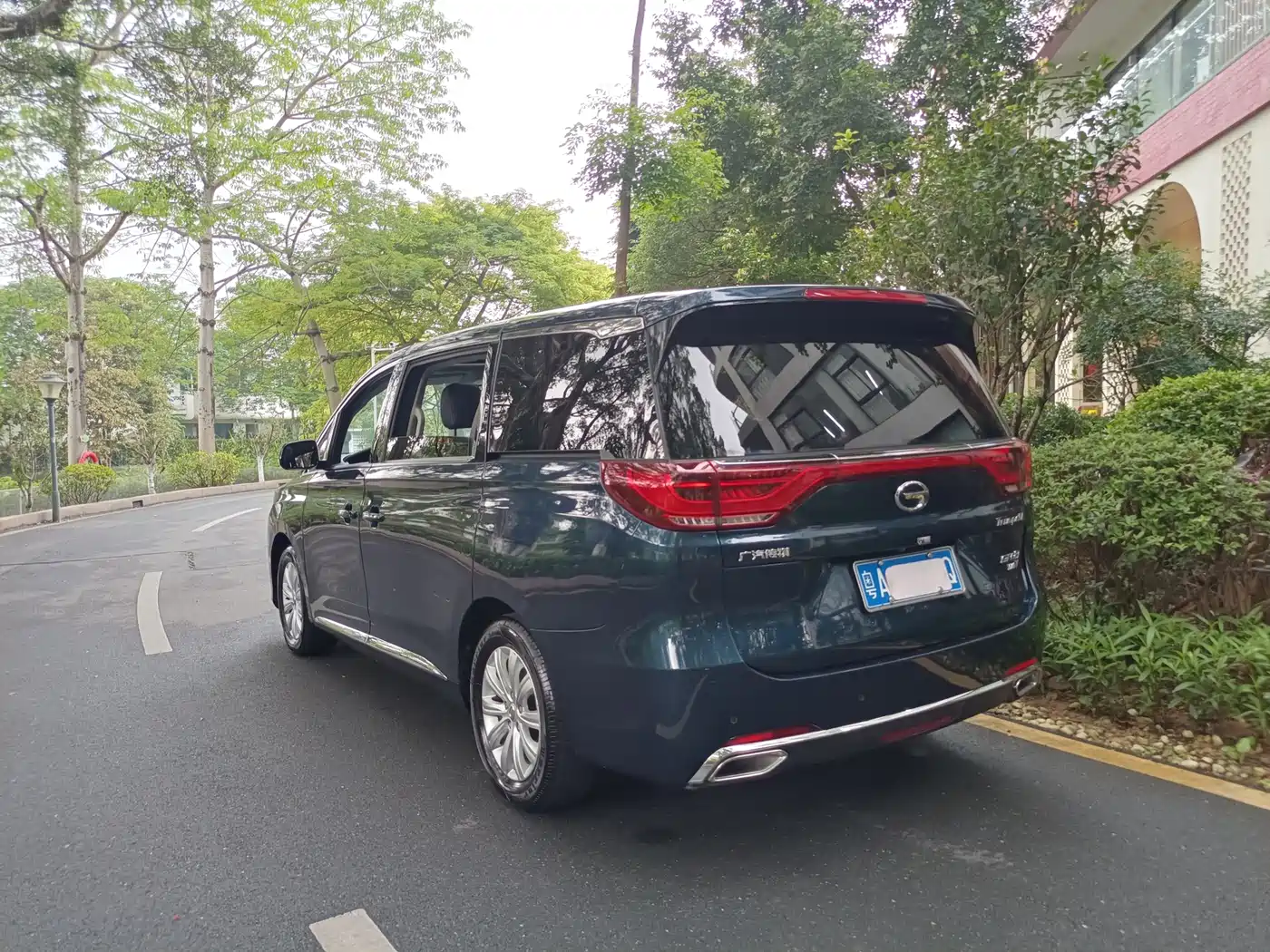 GAC Trumpchi Trumpchi M8 2018 320T Exclusive Edition фото 4