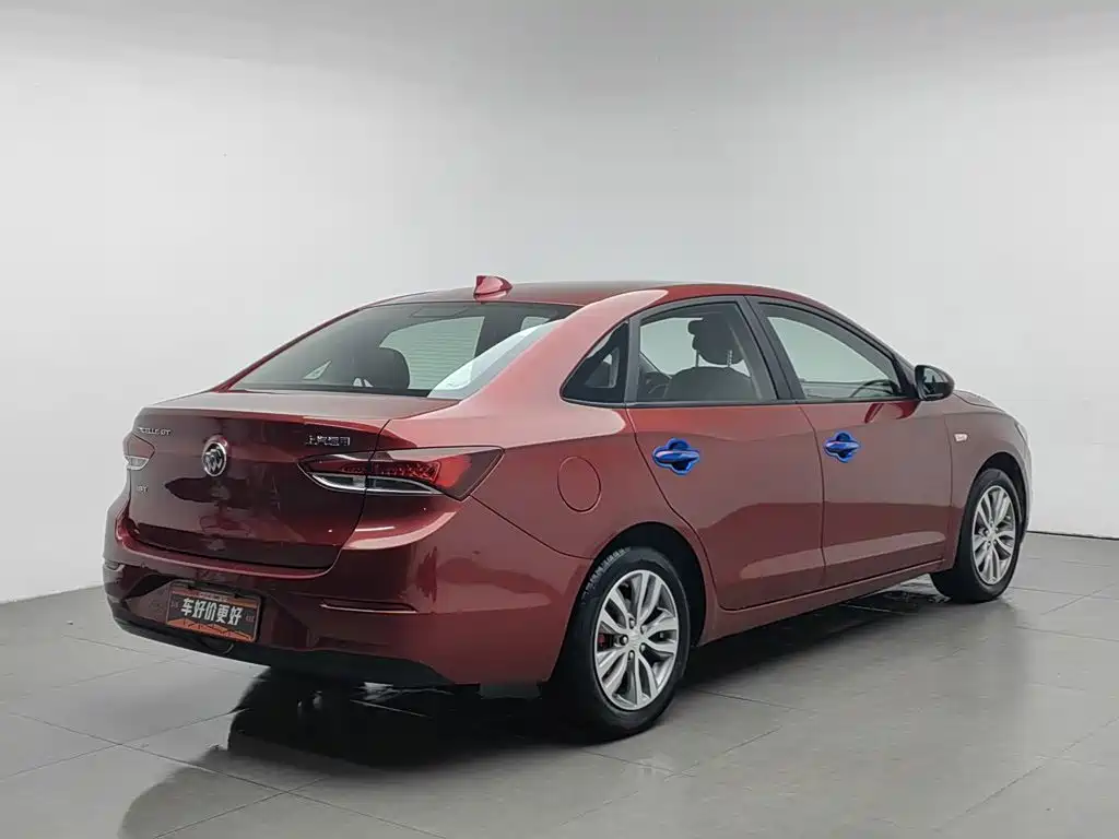 Photo 2 - Buick Excelle