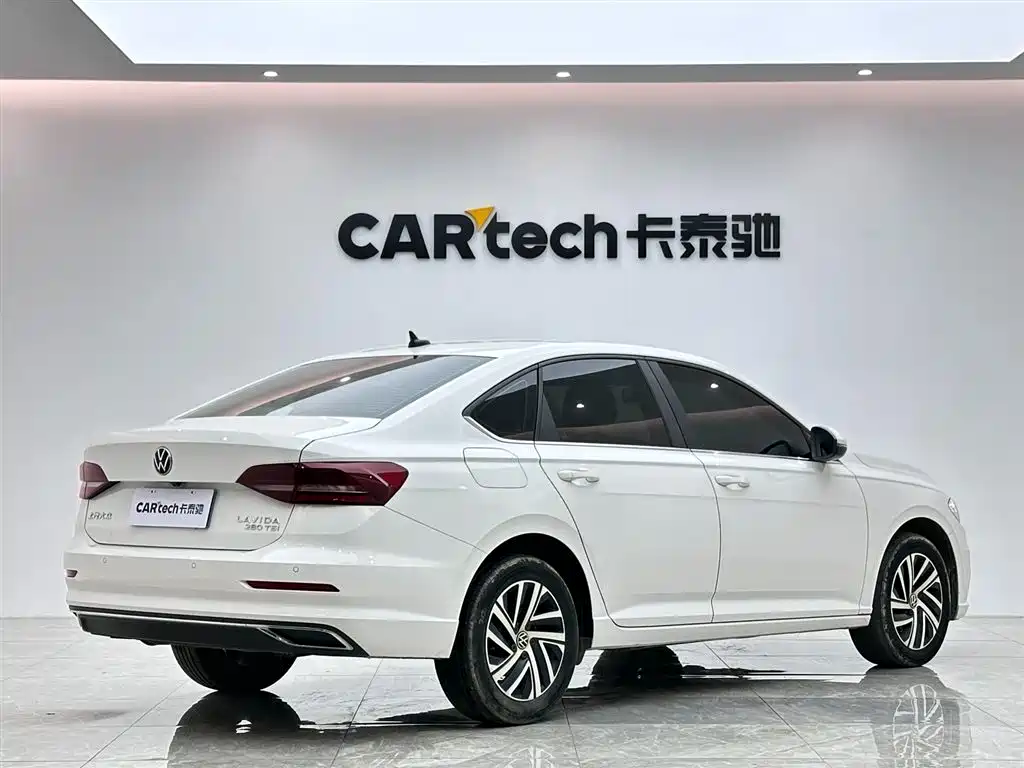 Volkswagen Lavida 2022 280TSI DSG Comfort Edition фото 5