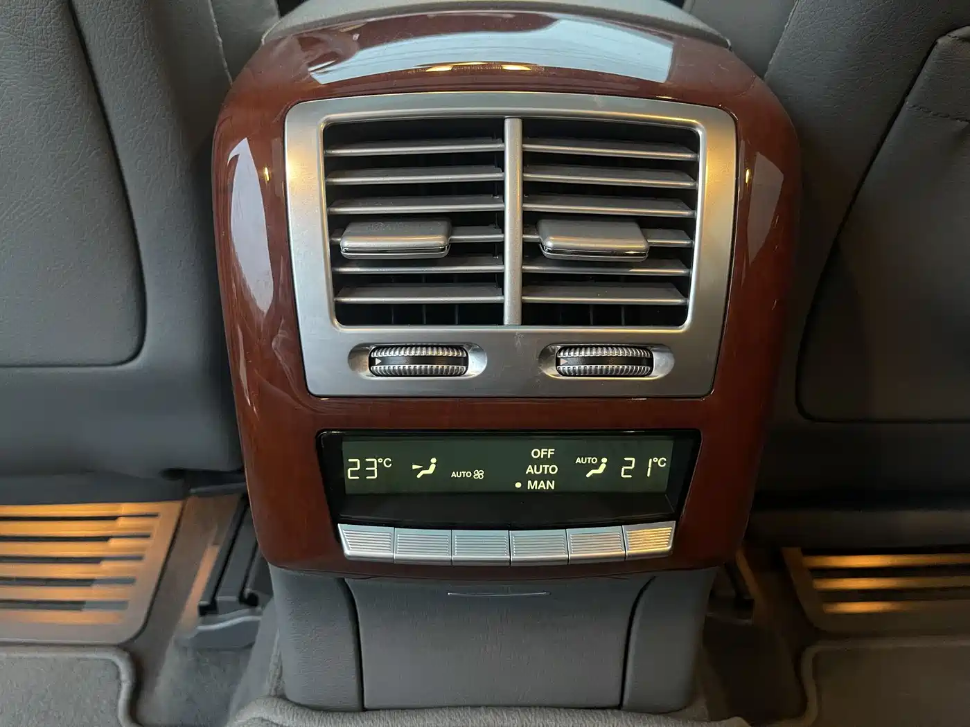 Mercedes-Benz S-Class 2006 Model S 300 фото 27