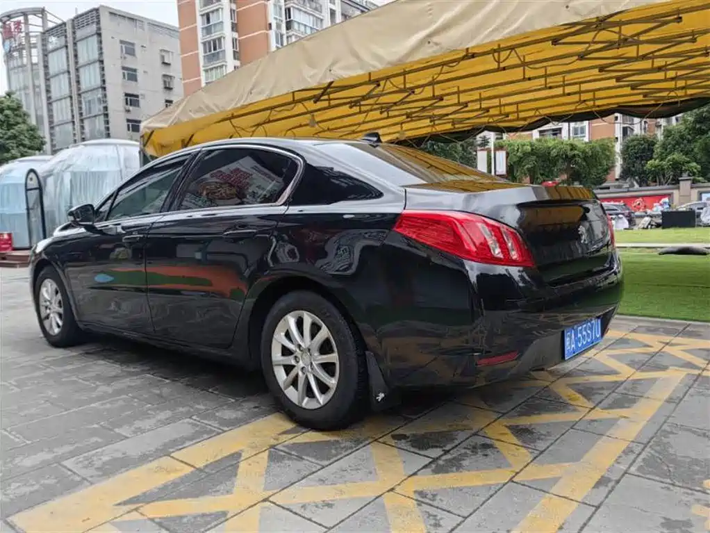Peugeot 508 2013 2.0L 2nd Anniversary Auto Smart Edition фото 6