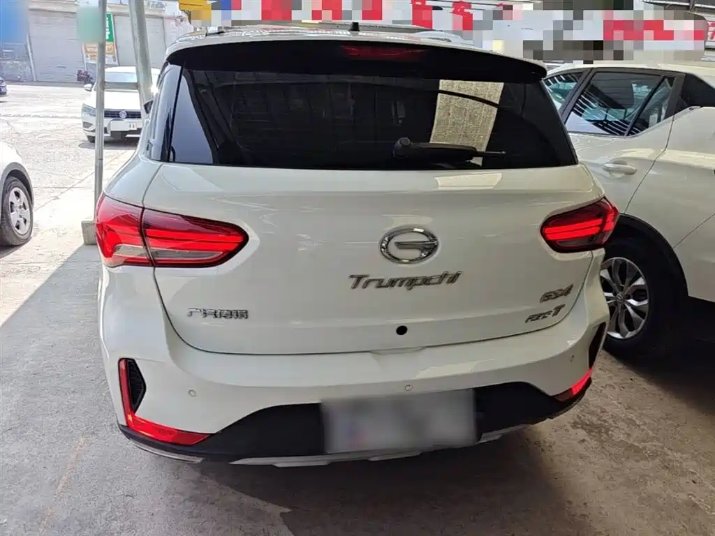 GAC Trumpchi Trumpchi GS4 2018 235T Manual 2WD Elite Edition фото 6