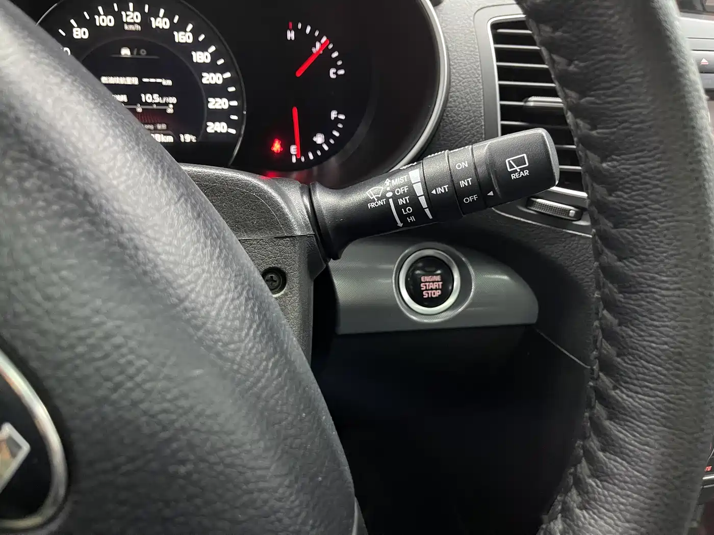 Kia Sorento 2014 2013 2.4L 5-seater Gasoline Luxury Version China V