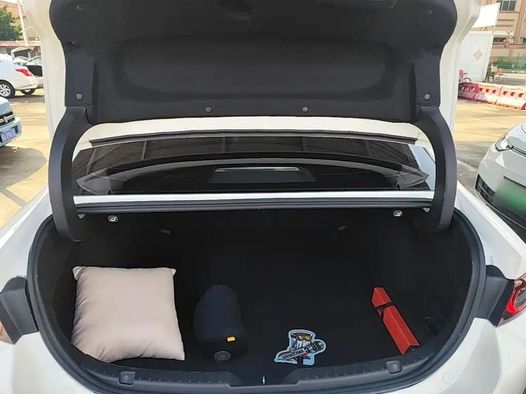 Mazda Mazda 3 2025 2023 2.0L Automatic Premium Edition