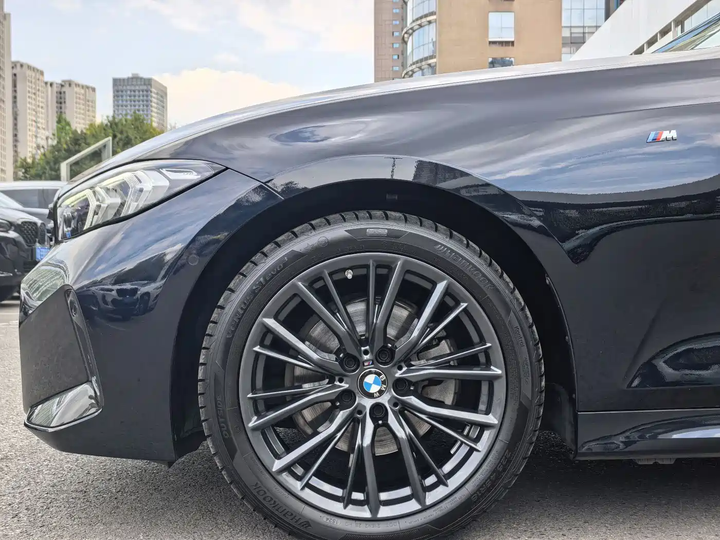 BMW 3 Series 2024 325Li M Sport Shadowline Package фото 8
