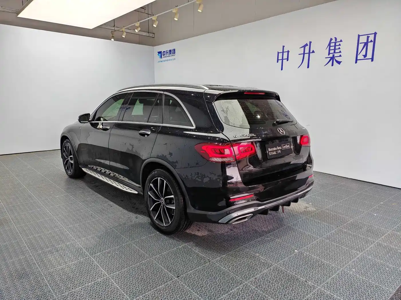 Mercedes-Benz GLC 2020 Facelift GLC 260 L 4MATIC Luxury фото 4
