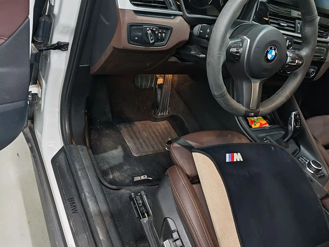BMW X1 2021 sDrive25Li Leading фото 6