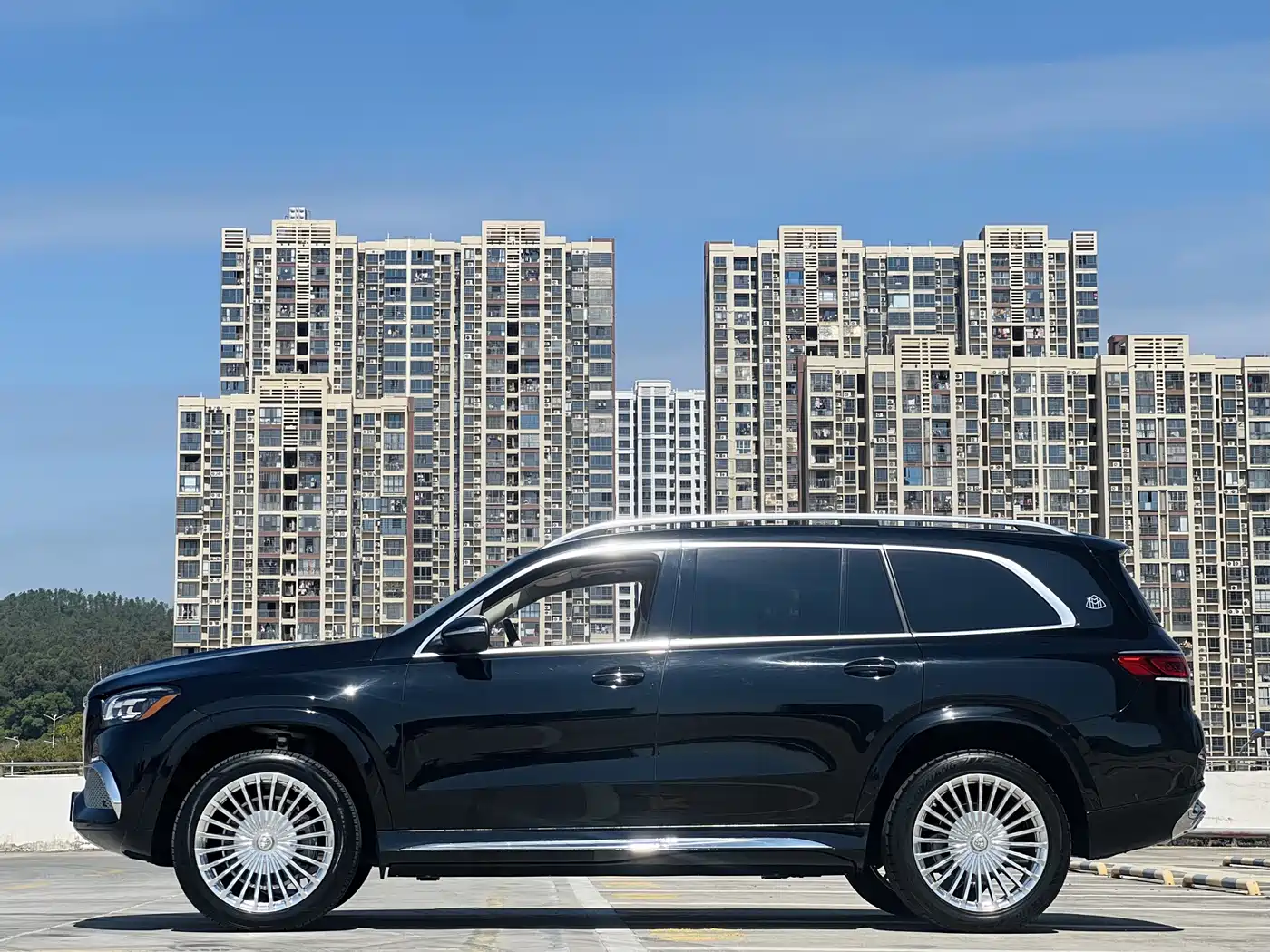 MERCEDES-BENZ GLS