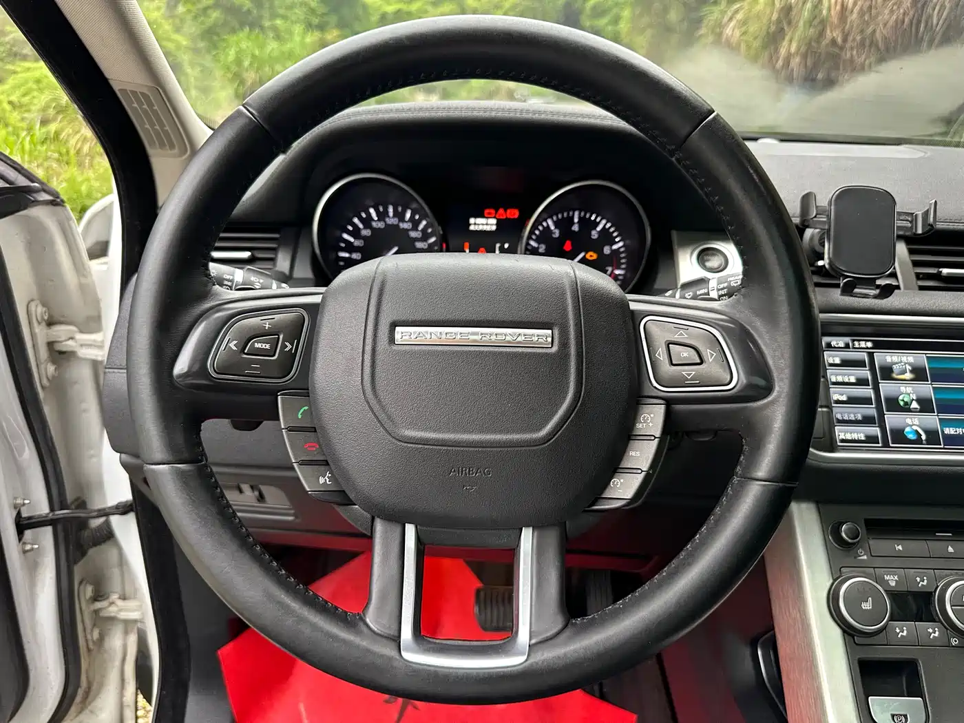 Land Rover Range Rover Evoque (Import) 2014 2.0T 5-door Brilliance Premium фото 17