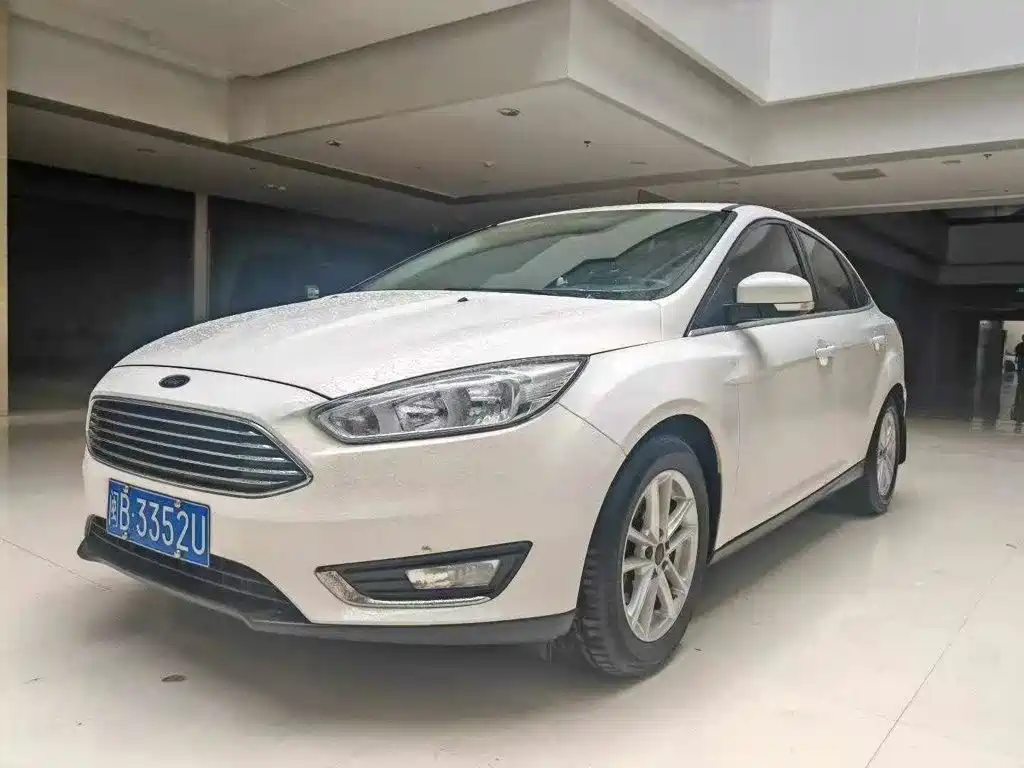 Photo 1 - Ford Focus