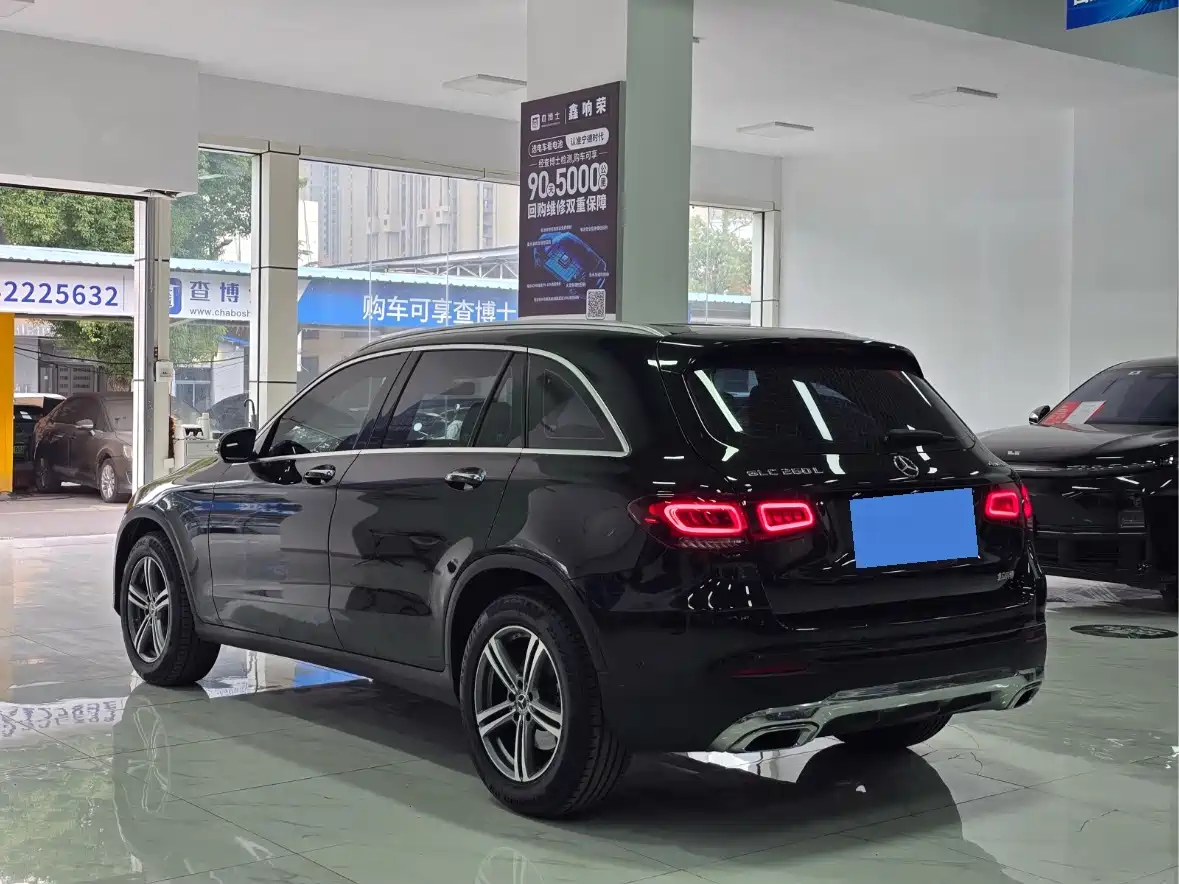 Mercedes-Benz GLC 2022 Model GLC 260 L 4MATIC Dynamic Edition фото 5