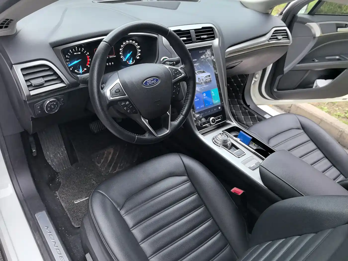 FORD MONDEO