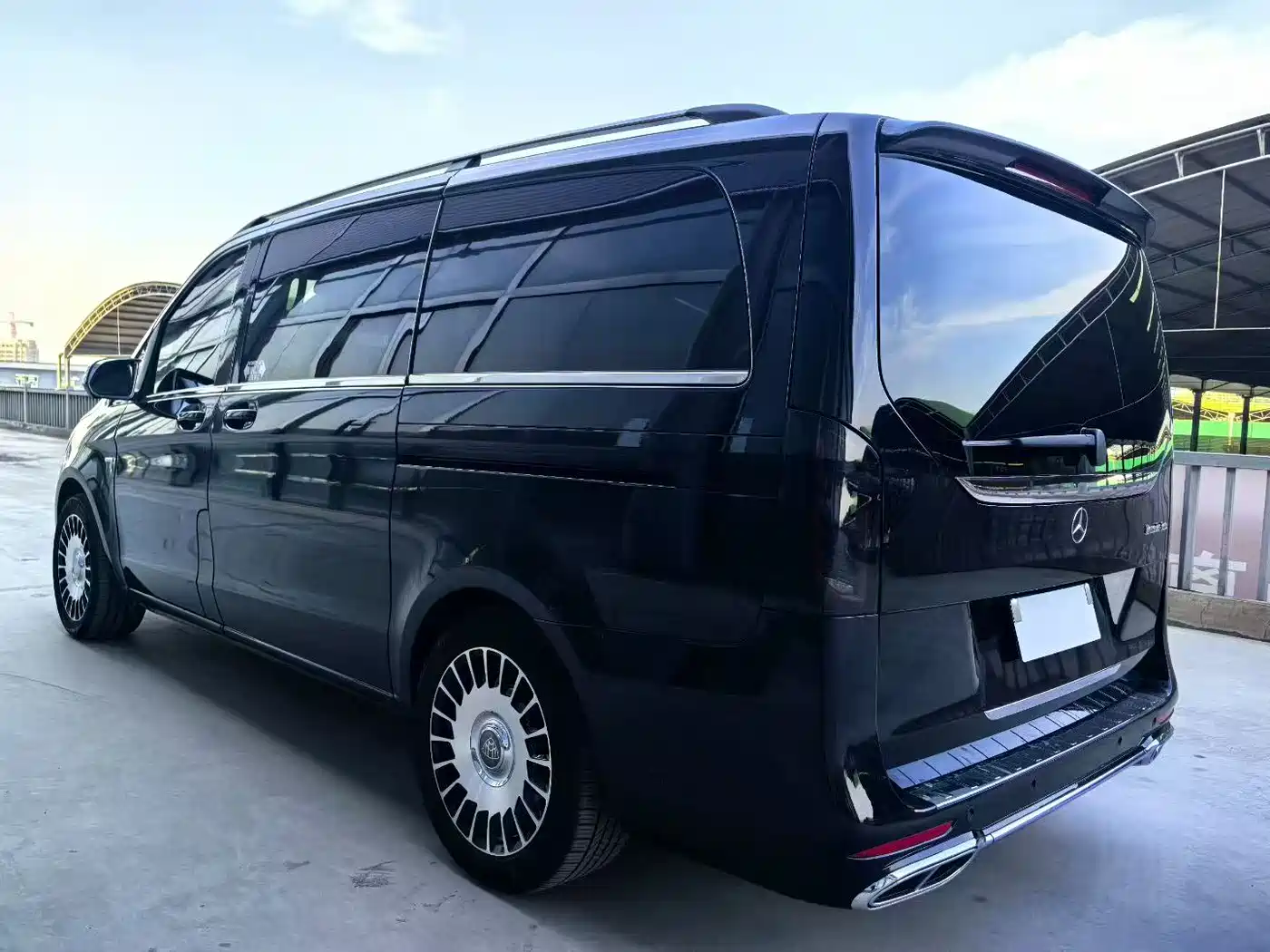 Mercedes-Benz V-Class 2018 V 260 Navigator Edition China VI фото 6