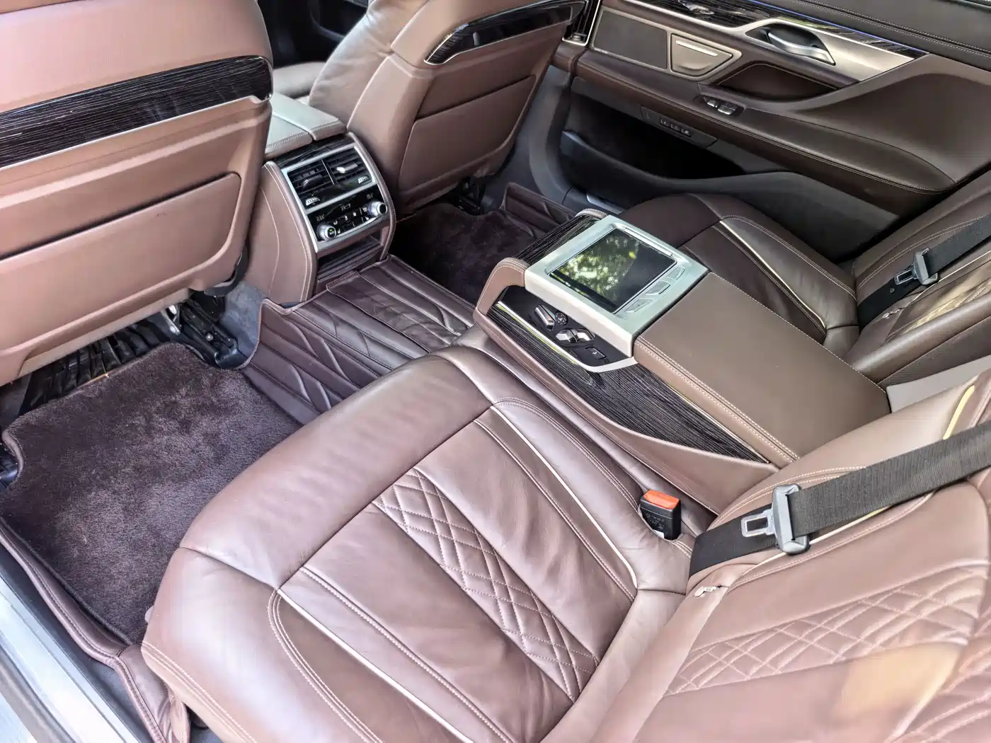 BMW 7 Series 2022 2021 Model 730Li M Sport Package