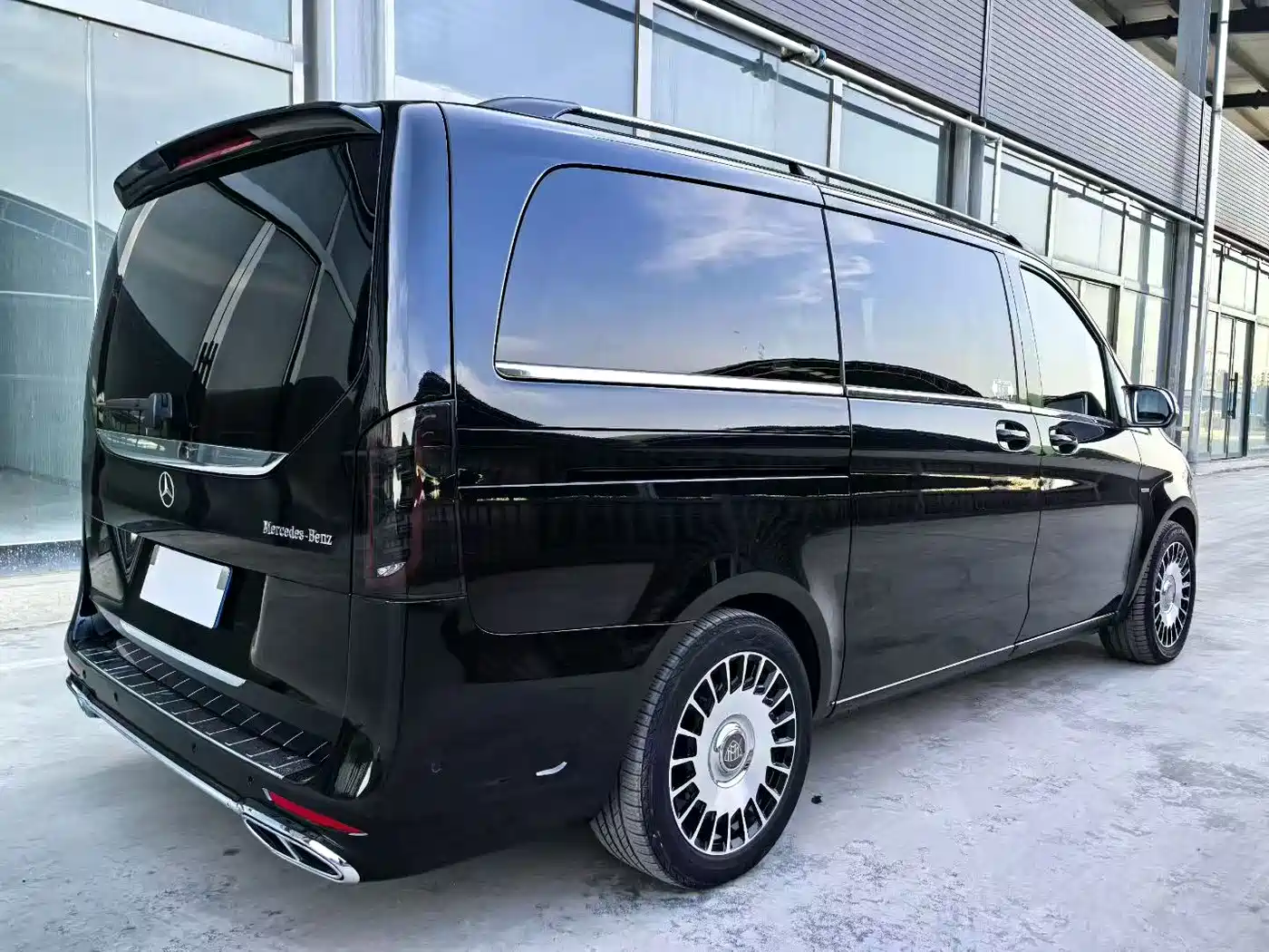 Mercedes-Benz V-Class 2018 V 260 Navigator Edition China VI фото 8