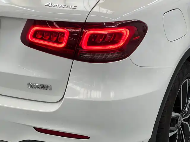 Mercedes-Benz GLC 2021 GLC 300 L 4MATIC Sporty — фото 4