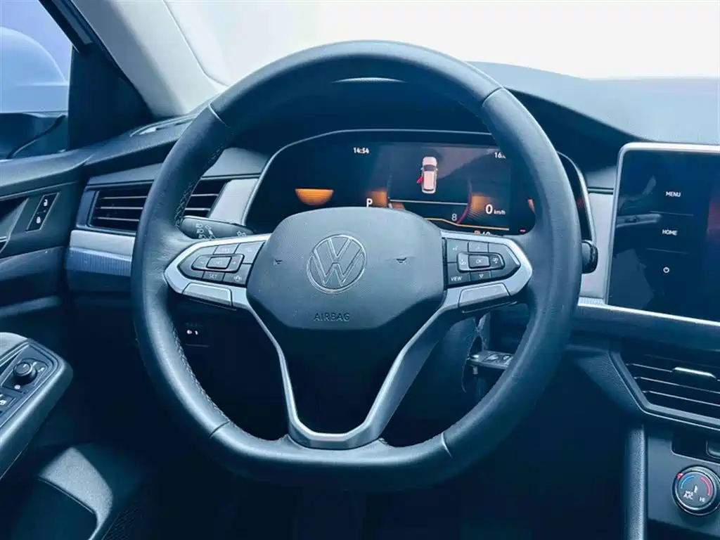 Volkswagen Bora 2023 1.5L Auto Free Ride Limited Edition фото 15