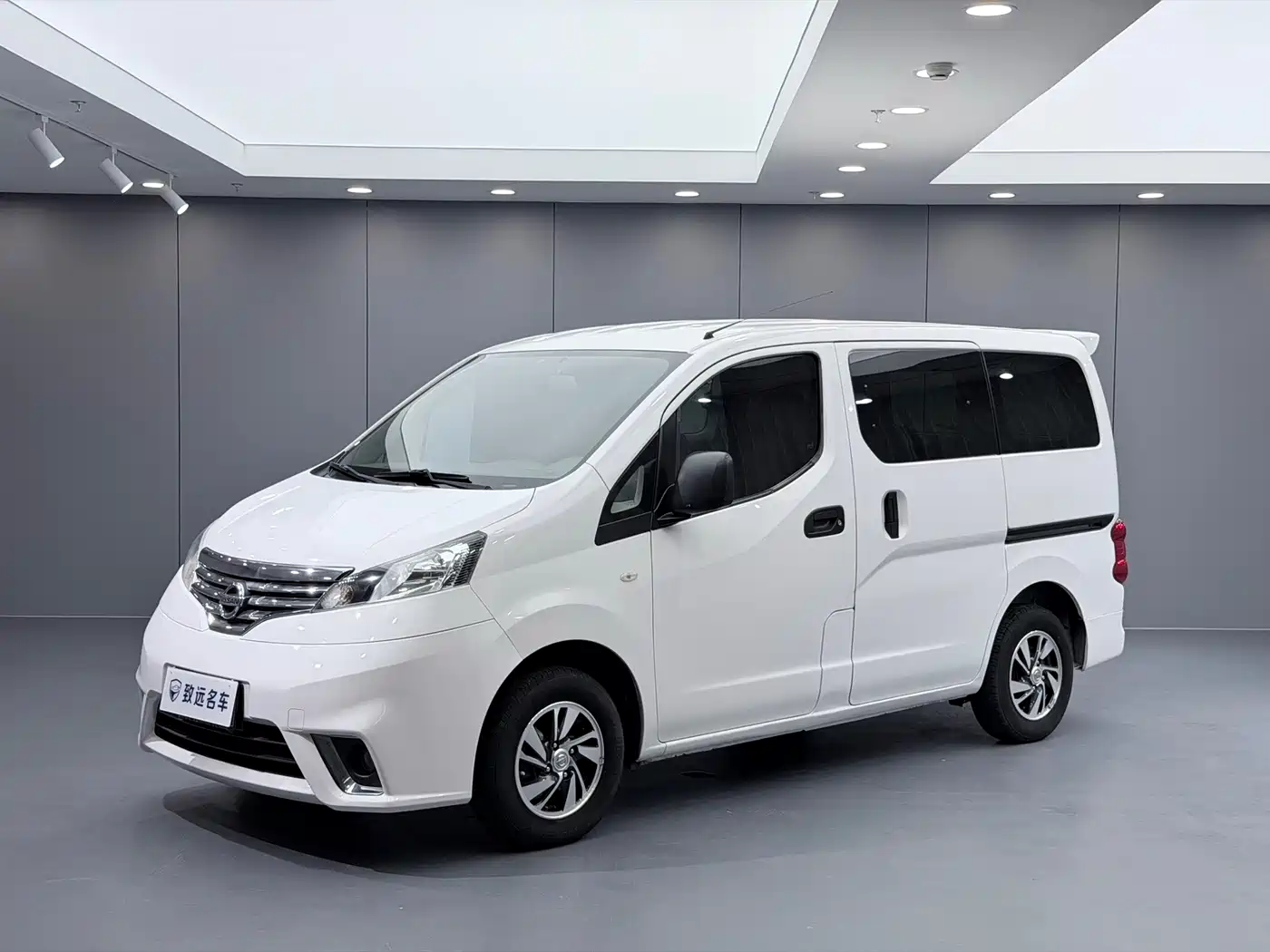 Nissan NV200 2017 2018 1.6L CVT Luxury Model