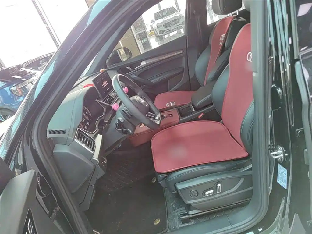 Audi Q5L 2024 Model 45 TFSI Luxury Dynamic фото 15