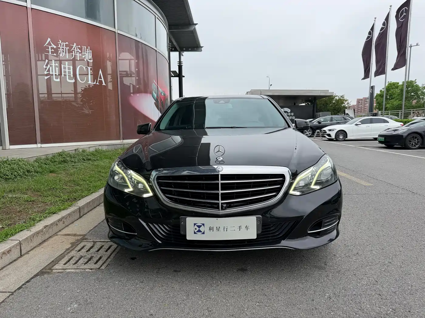 Mercedes-Benz E-Class 2014 Facelift E 260 L Luxury фото 2