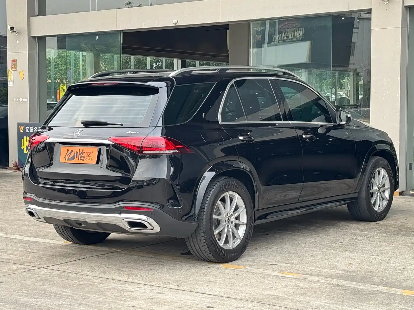 Mercedes-Benz GLE 2021 GLE 350 4MATIC Fashion фото 15