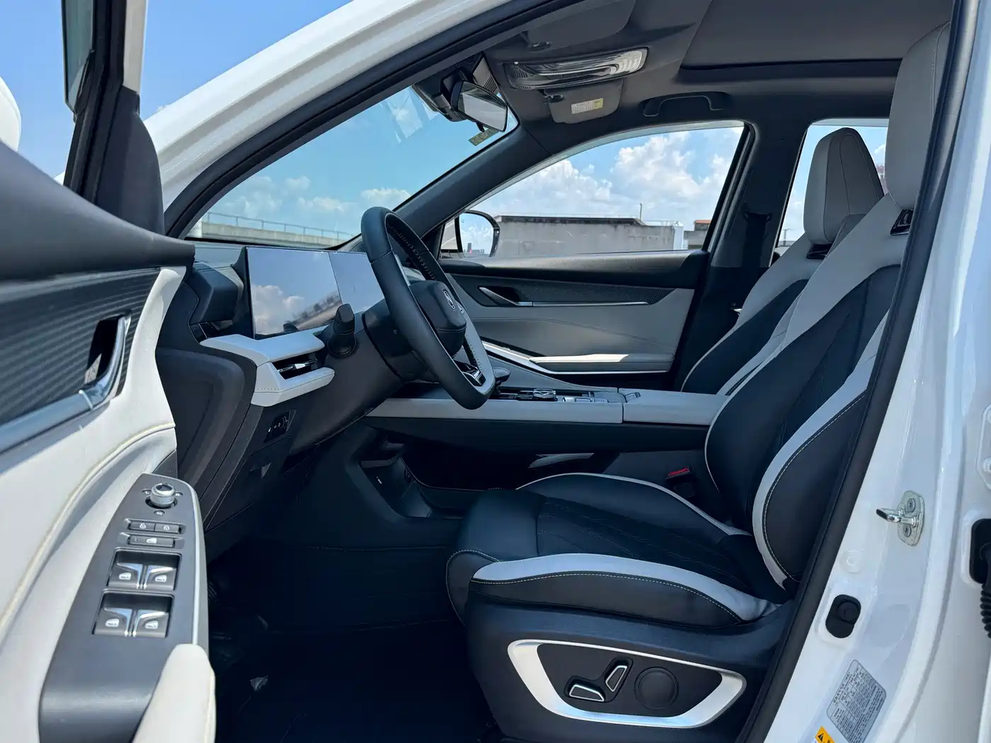 Photo 9 - Changan CS75 PLUS