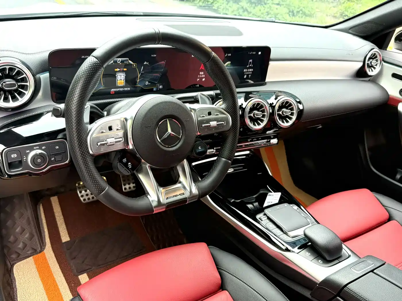 Mercedes-Benz CLA AMG 2023 AMG CLA 35 4MATIC фото 8