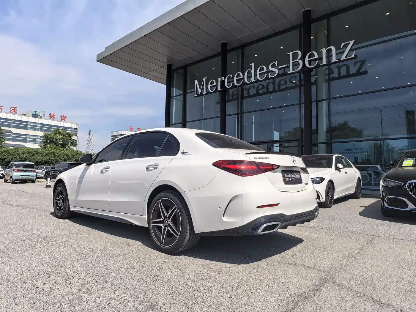 Mercedes-Benz C-Class 2023 C 260 L Night Edition Sport фото 9