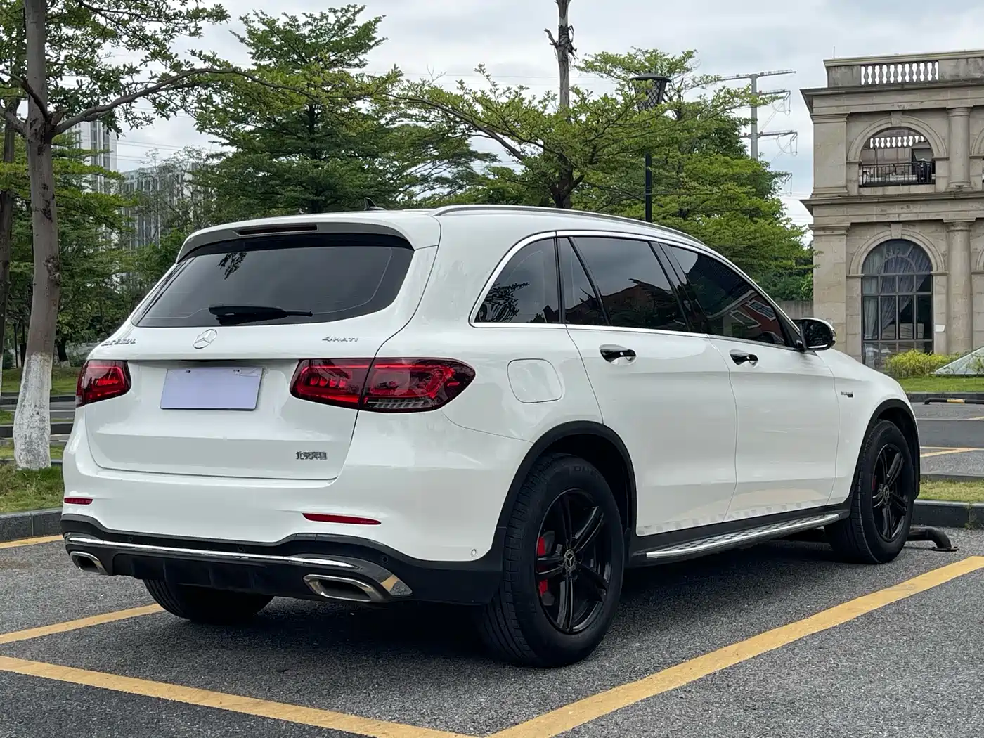 Mercedes-Benz GLC 2021 GLC 260 L 4MATIC Sporty фото 4