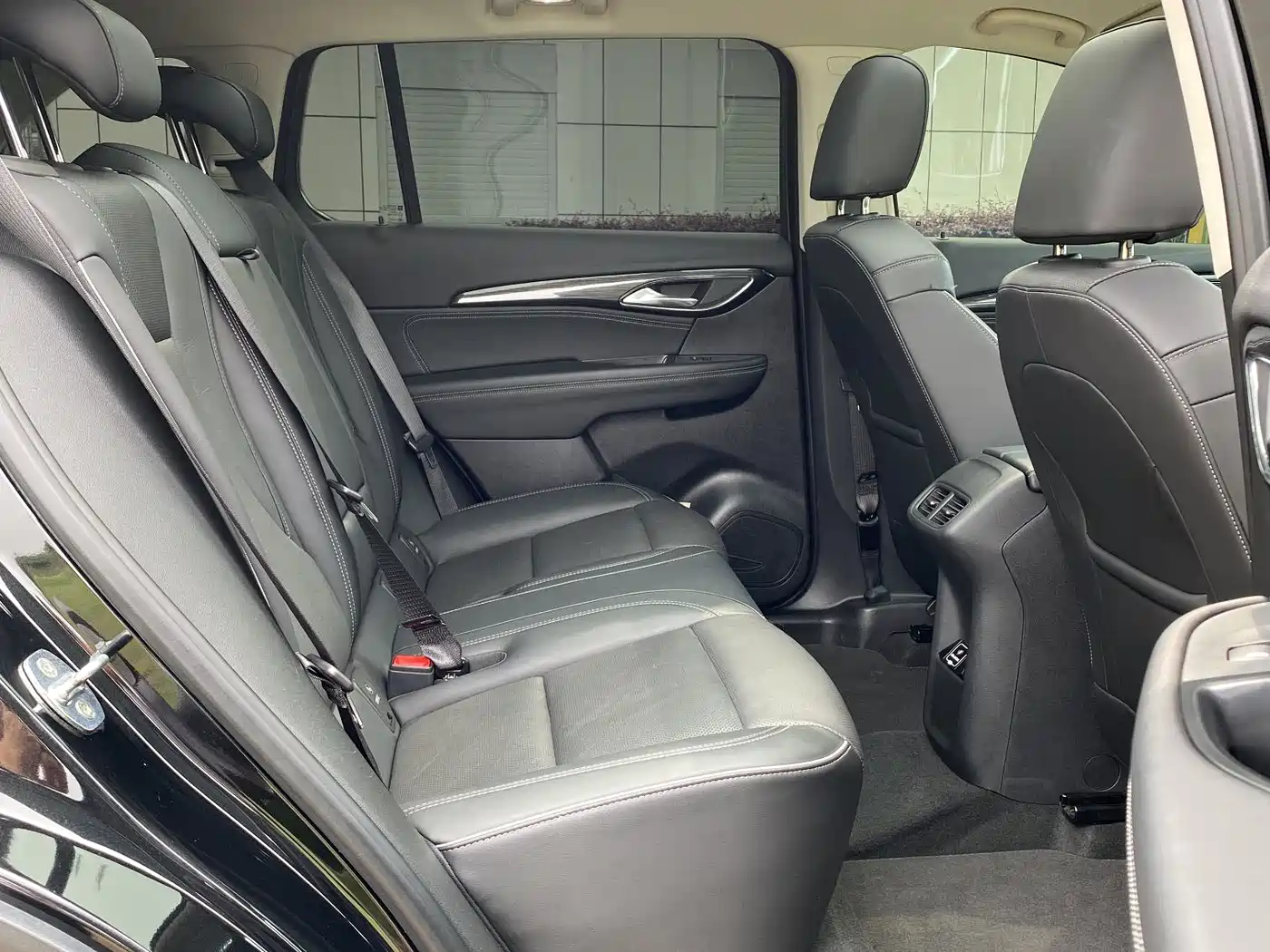 Buick Envision Plus 2023 Enclave Plus 652T 5-Seater Luxury фото 10