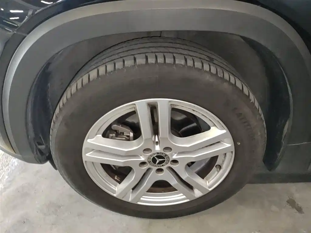 Mercedes-Benz GLB 2023 GLB 220 Dynamic фото 23