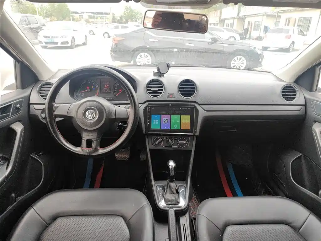 Volkswagen Jetta 2015 Value Edition 1.6L Automatic Fashion фото 10