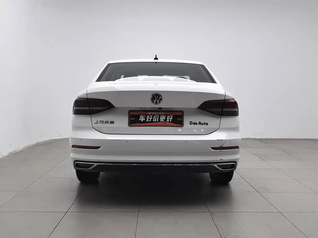 Фото 4 - Volkswagen Lavida