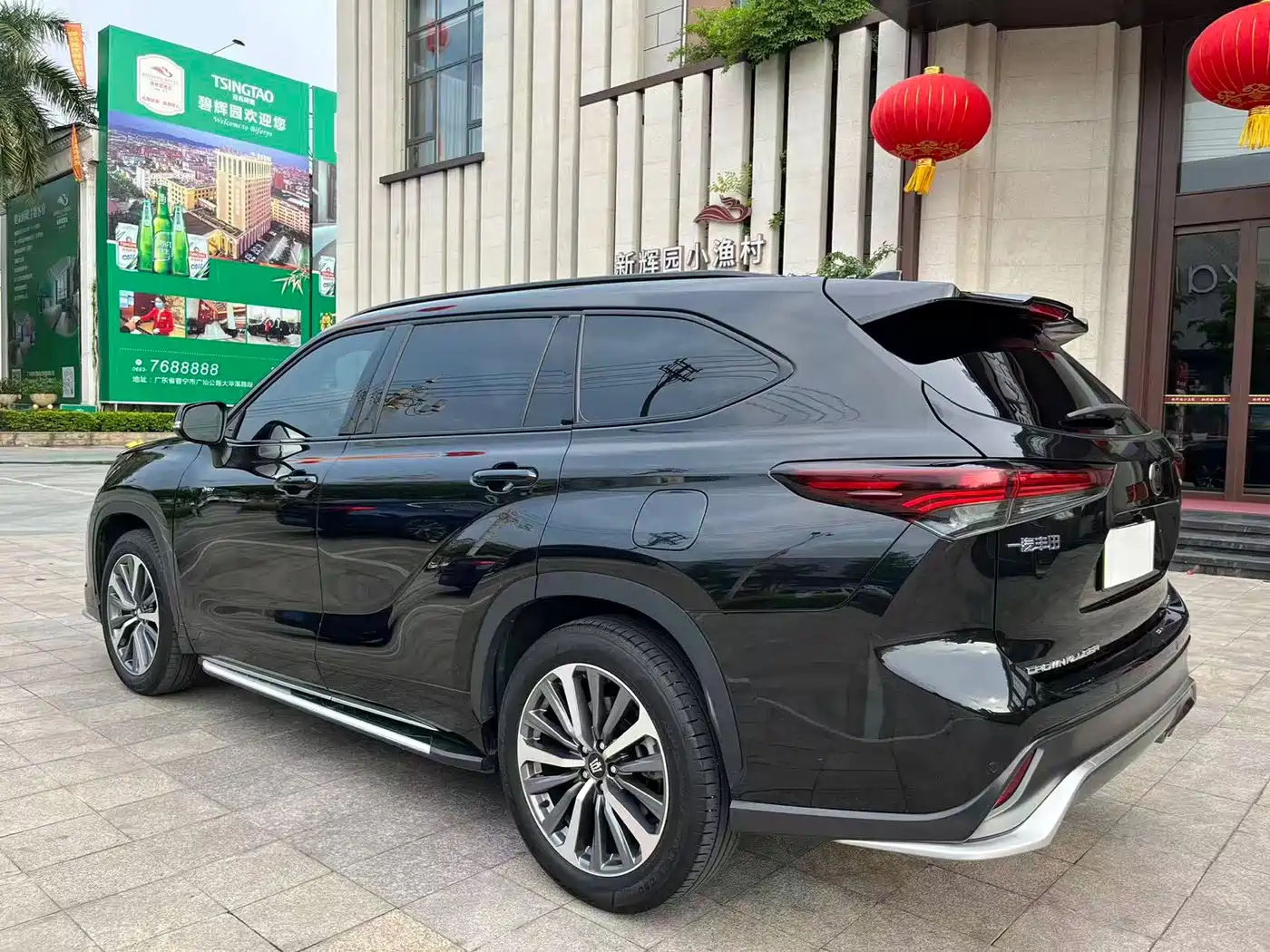 Toyota Crown Kluger 2024 2.5L HEV 4WD Premium Edition фото 3