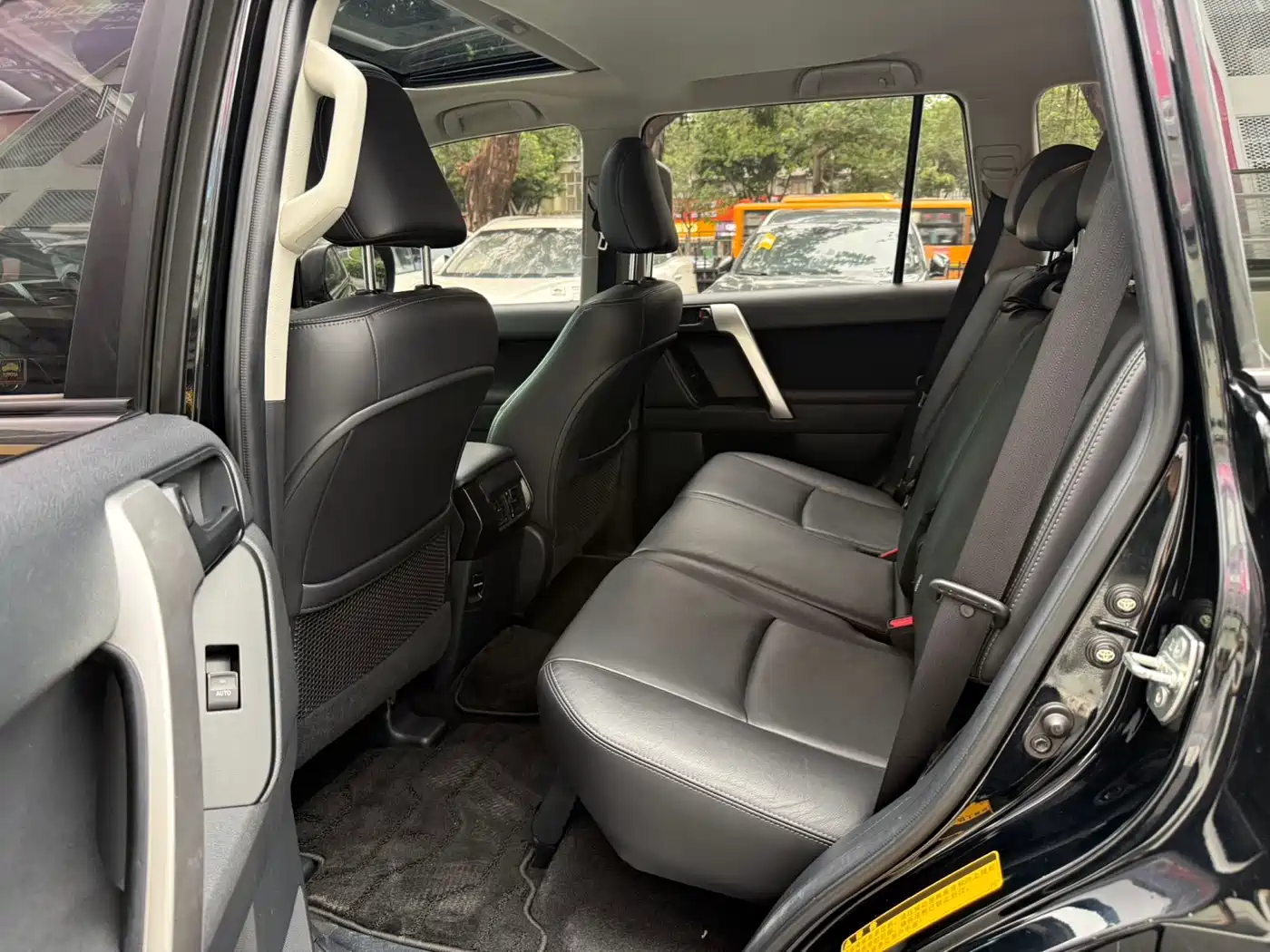 Toyota Prado 2016 2.7L Auto Standard Edition фото 9
