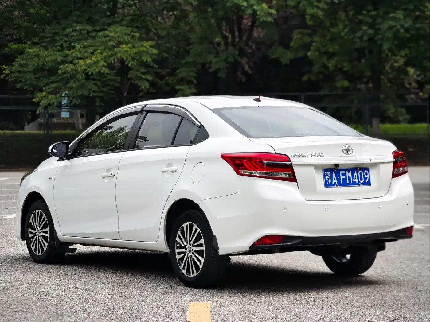 Toyota YARiS L Zhi Xiang 2018 1.5E CVT Champion Limited Edition фото 4