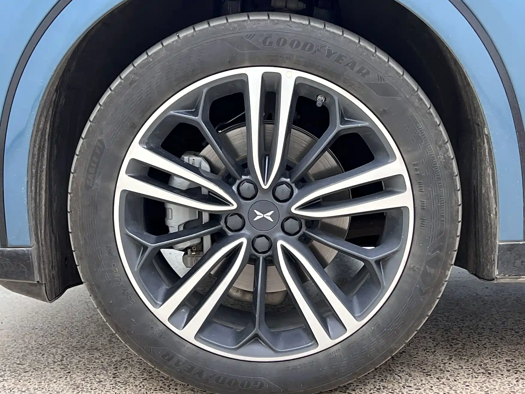 Фото 10 - XPeng G6