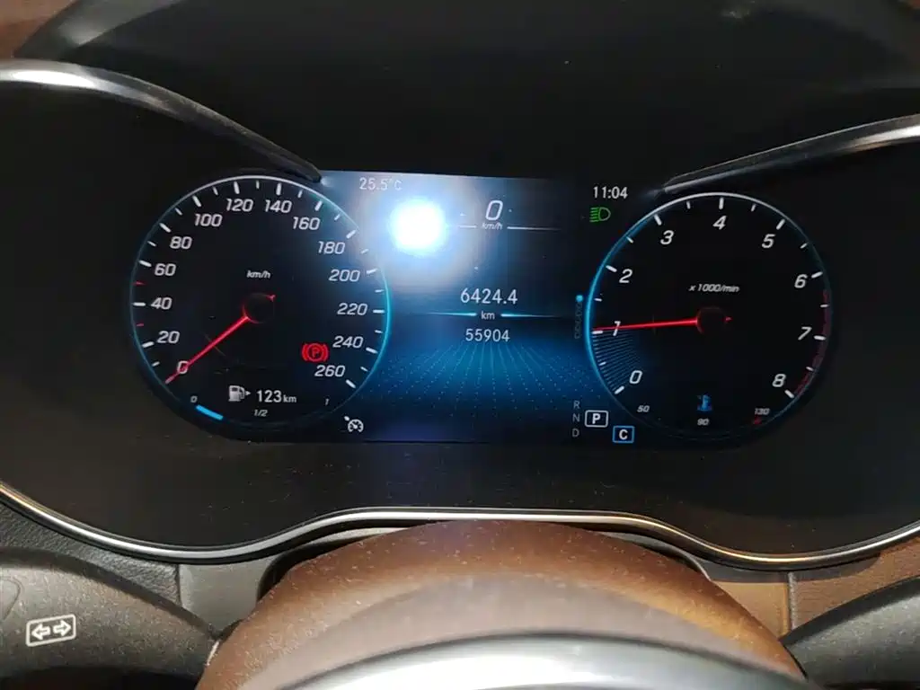Mercedes-Benz GLC 2021 GLC 260 L 4MATIC Luxury фото 12