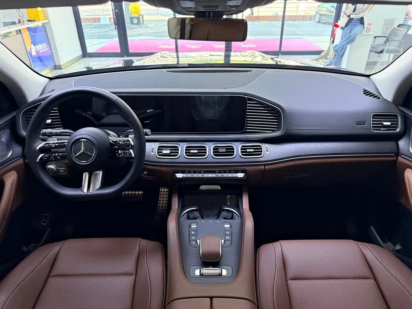 Mercedes-Benz GLS 2025 GLS 450 4MATIC Fashion фото 13